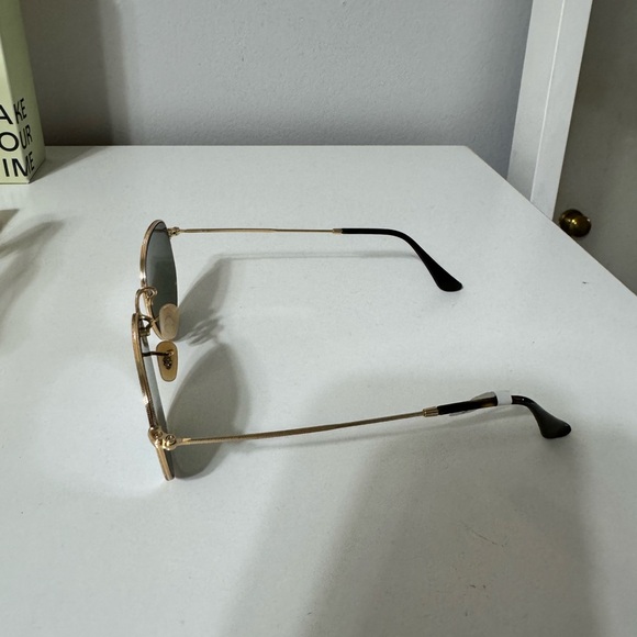 Hexagon Ray-Ban Gold Sunglasses with Silver Mirror Lenses